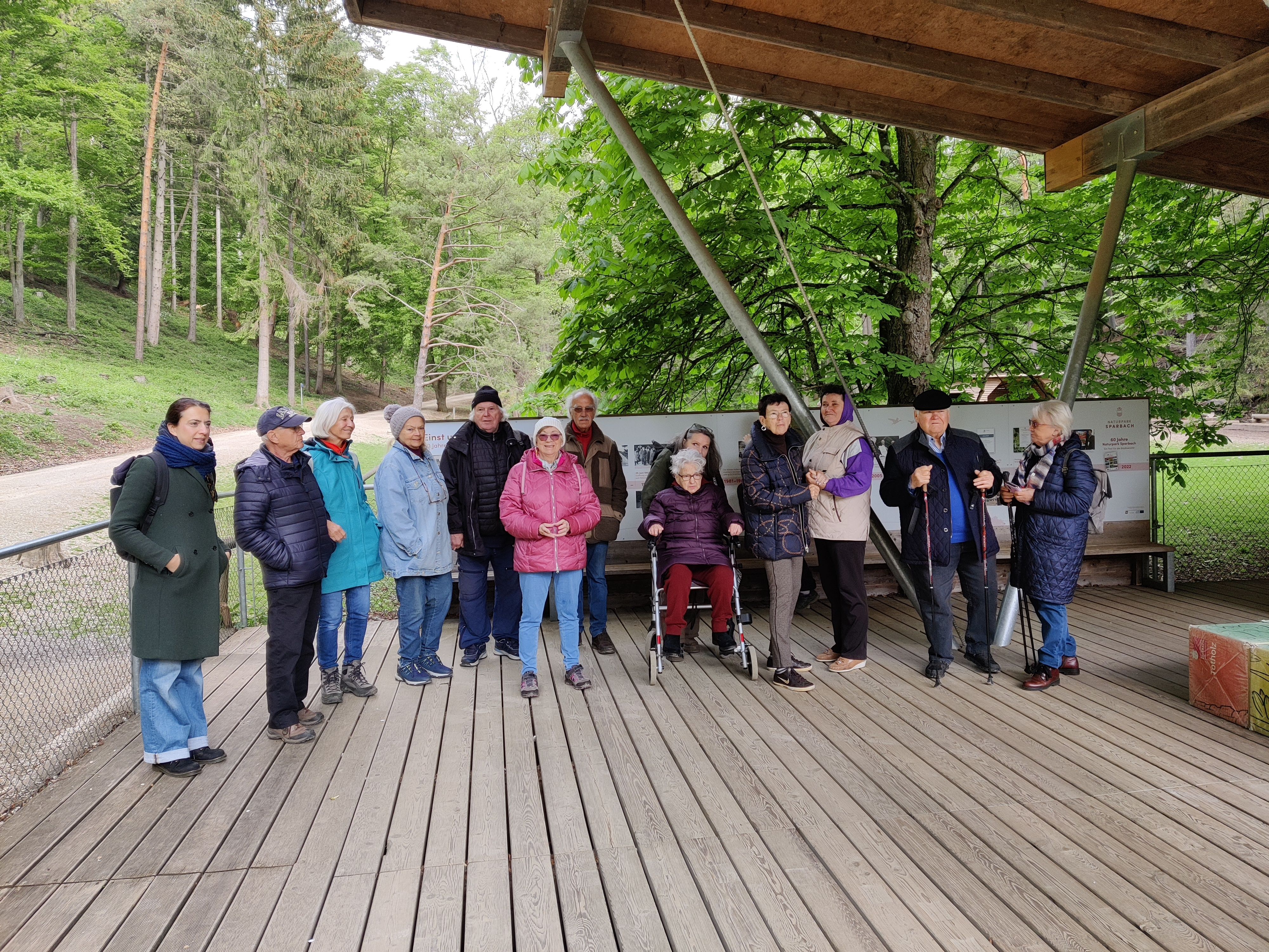 Miteinander unterwegs - Demenzfreundliche Region "Wir 5 im Wienerwald" zu Besuch 