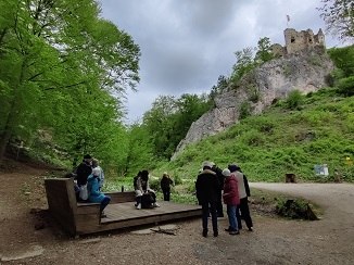 Bei der Ruheinsel Johannstein, © Naturpark Sparbach