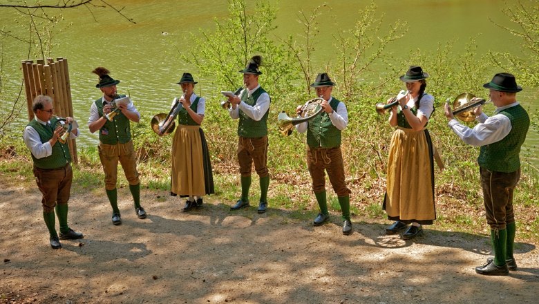 Jagdhornbläser  Anningerblick, © Fotoatelier Prendinger