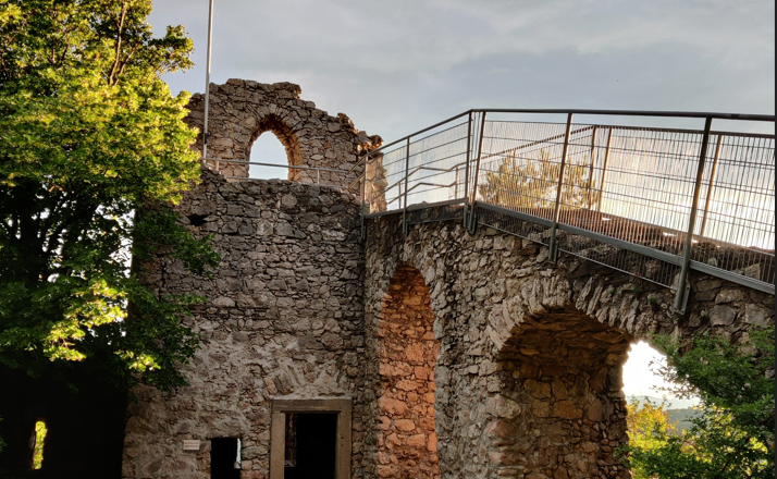 Sonnenuntergang Köhlerhaus, © Naturpark Sparbach